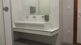 Trabajos de fontanería.