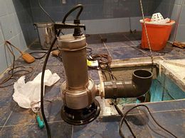 Trabajos de fontanería.